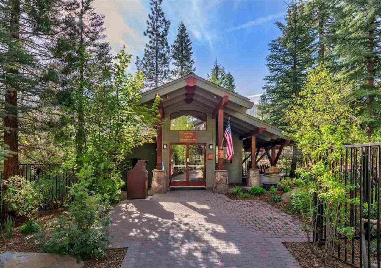 Northstar Resort True Ski In Ski Out Year-Round Hot Tubs Book On Your Mobile For Promo Price Truckee Bagian luar foto